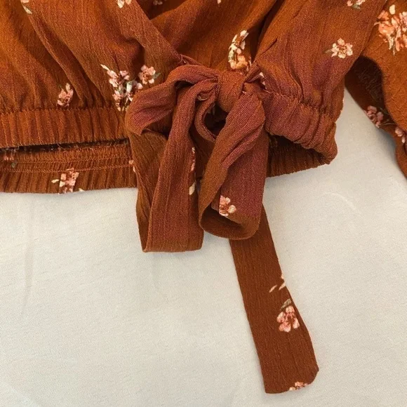 WE MY PEOPLE Blouse - Picture 6 of 8